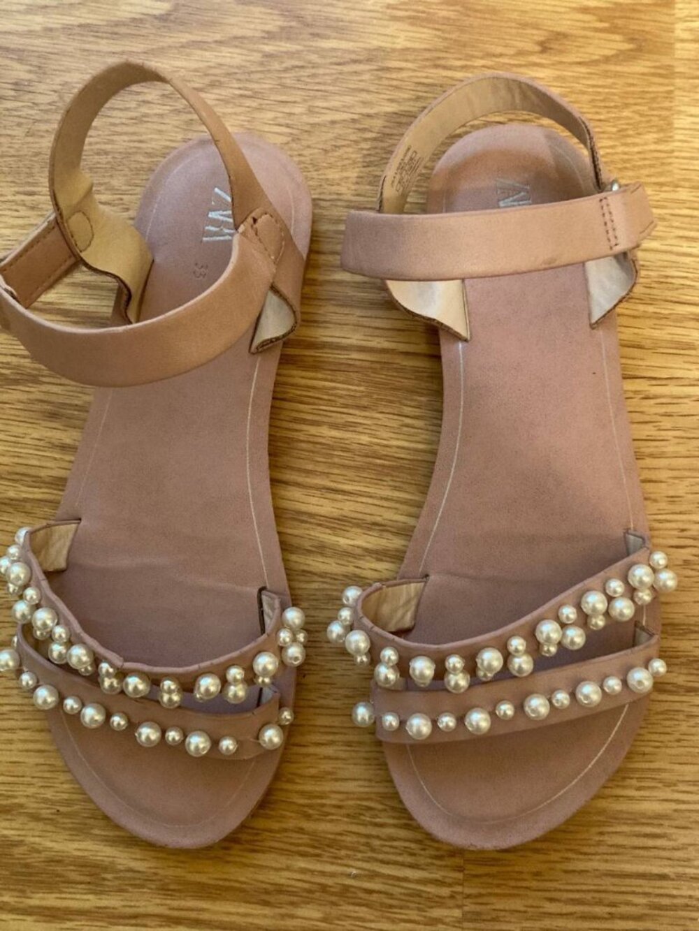 ZARA Girls’ Pearl Embellished Sandals in Blush Pink – Size 33/2 BIG KID
